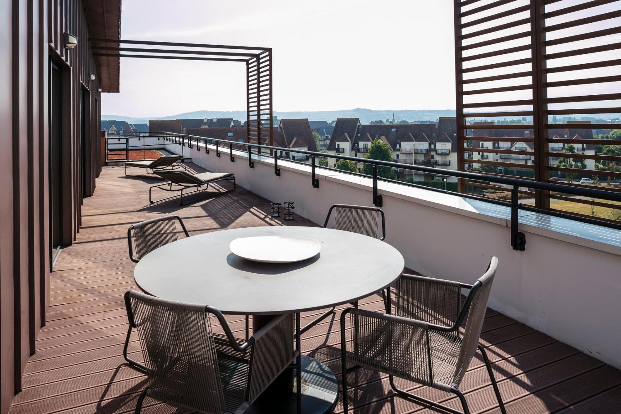 Suite Terrace