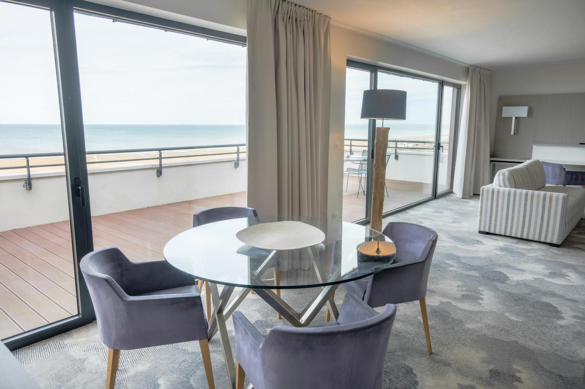King Suite Sea View