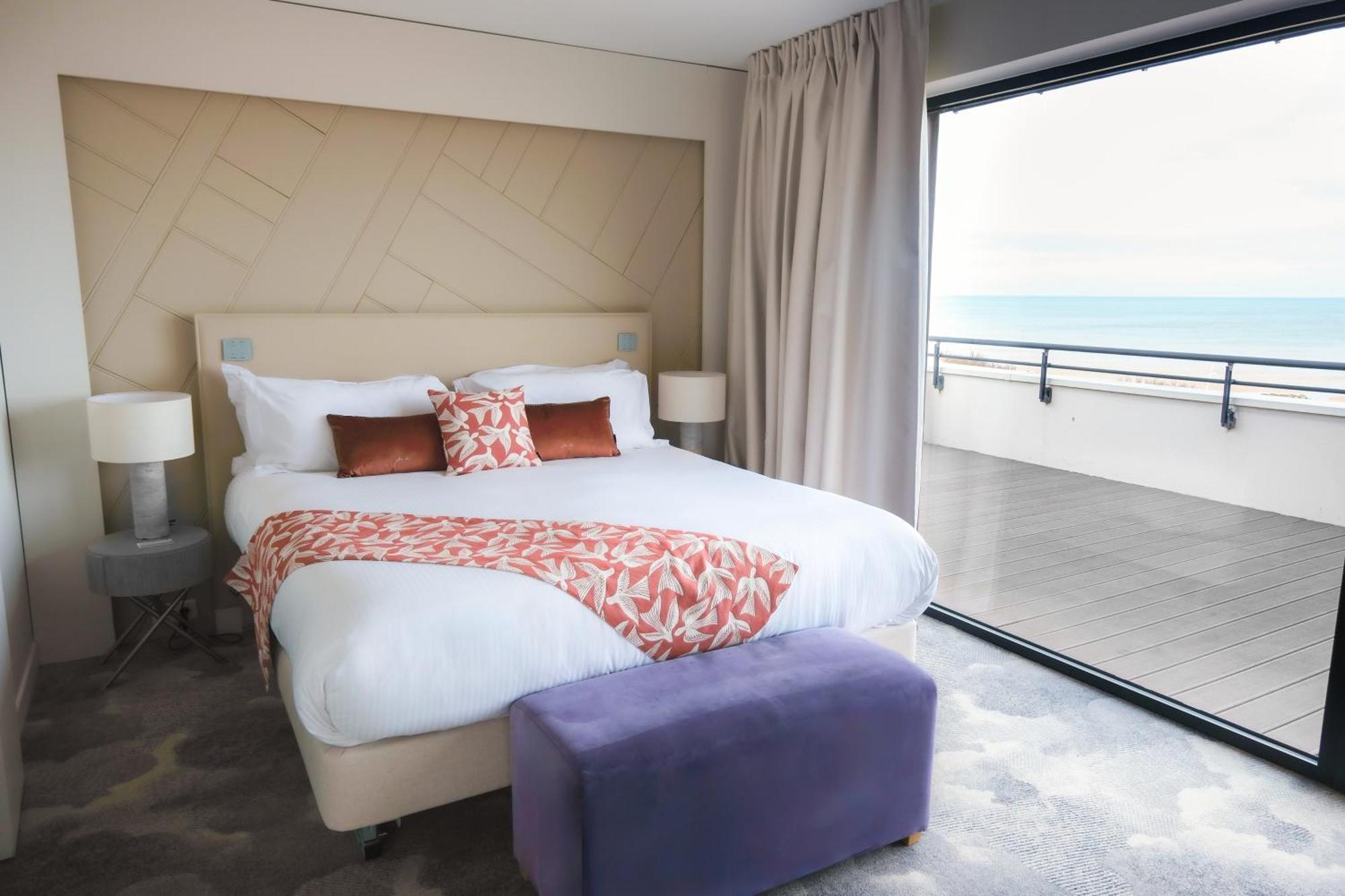 King Suite Sea View
